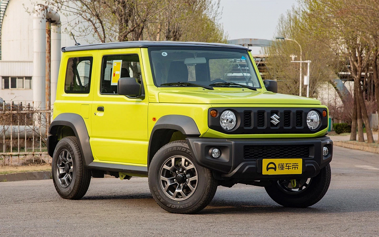 Новые Suzuki Jimny 2024 предлагают в России дешевле прошлогодних моделей