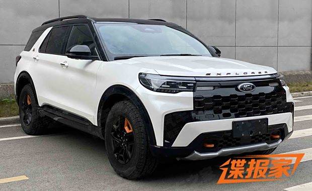 Это новые Ford Explorer и Ford Explorer Kunlun Peak Edition: живые фото перед премьерой