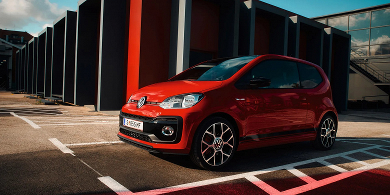 «Карманная ракета» стала быстрее и мощнее. Представлен Volkswagen up! GT