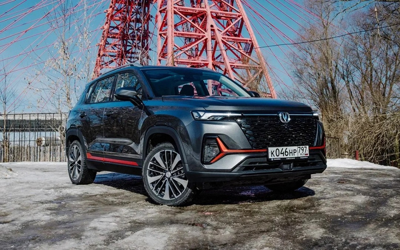 Замена Volkswagen Tiguan, конкурирующая с Chery Tiggo 4 Pro и Geely Coolray. В России поменялись цены на Changan CS35 Plus