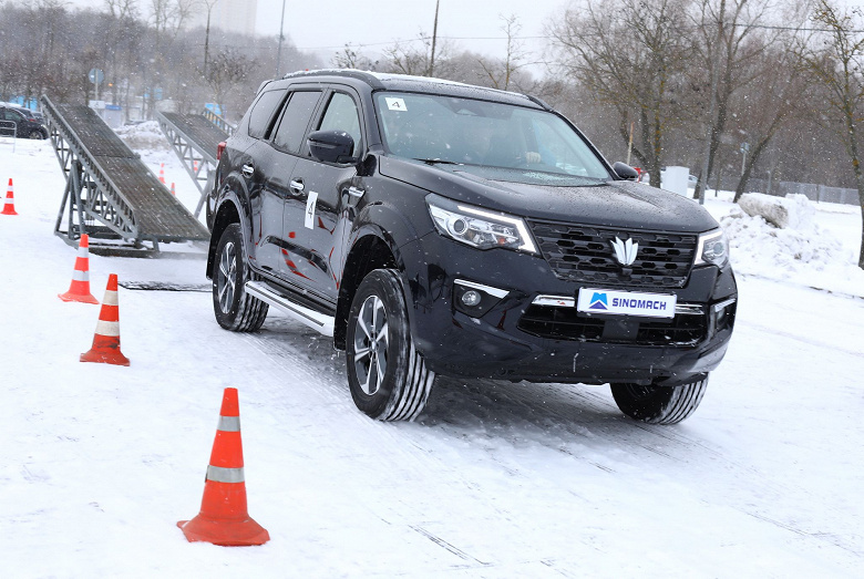 Доступный рамный внедорожник на базе Nissan Navara стал ещё дешевле: скидка на Oting Paladin выросла до 500 тыс. рублей