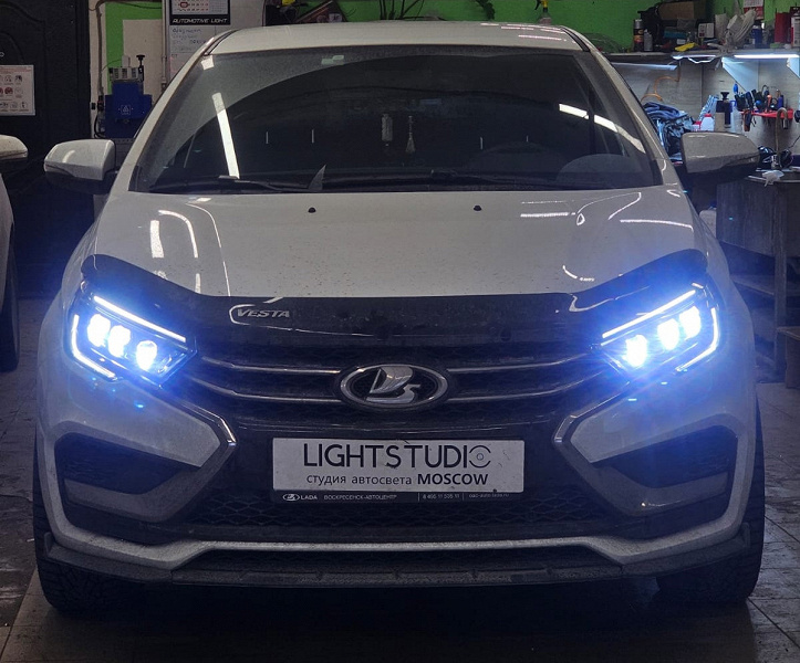 Lada Vesta получила линзованные тюнинг-фары, и они светят лучше оригинальных