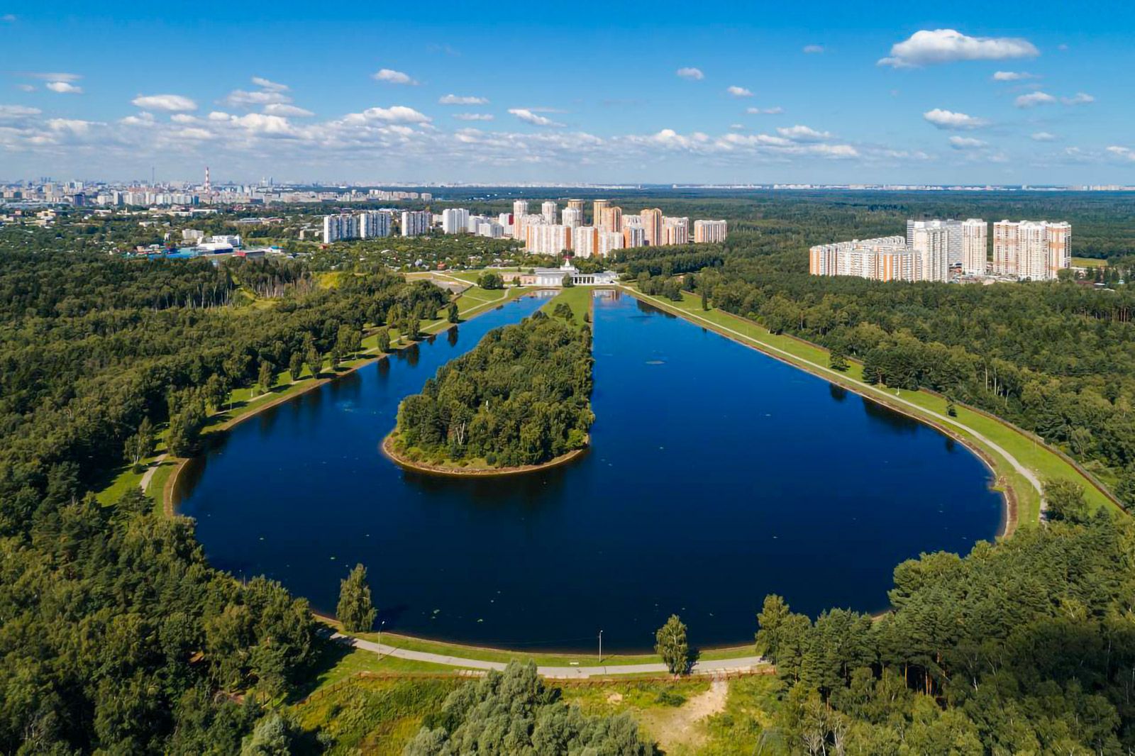 Резервов столичных водохранилищ достаточно для обеспечения горожан водой в жару