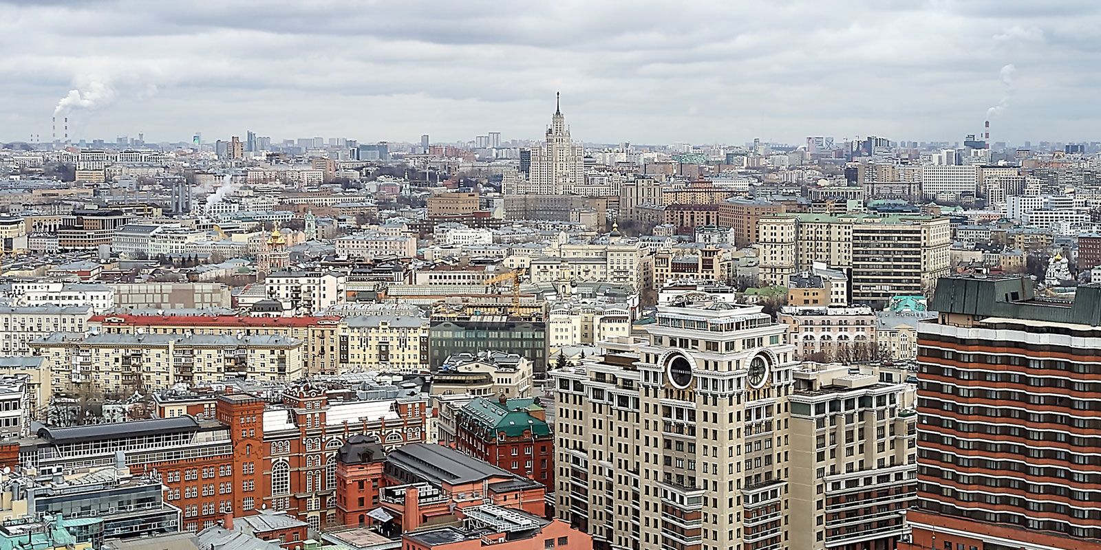 Более 1,3 тысячи объектов нежилой недвижимости приобрели инвесторы у города за январь — сентябрь 2024 года