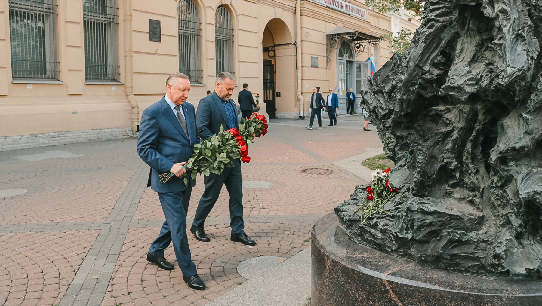 Беглов открыл концерт у Музея обороны и блокады Ленинграда в Петербурге