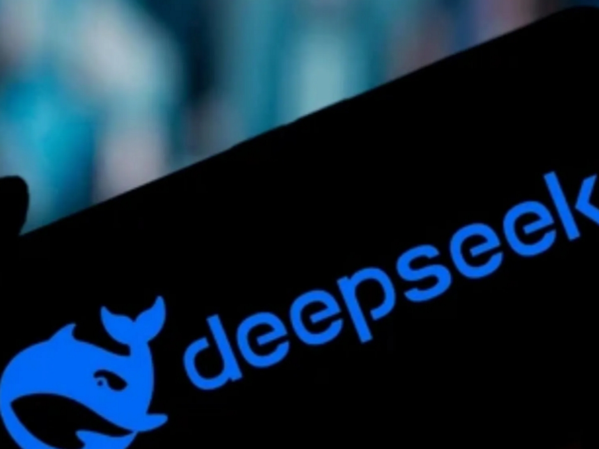 Китайский чат-бот DeepSeek обрушил фондовый рынок США и Европы: богатейшие люди мира потеряли $108 млрд