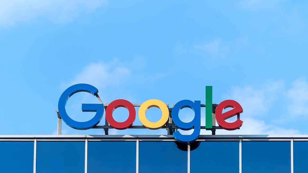 Google старается сохранить бесплатные сервисы доступными в России