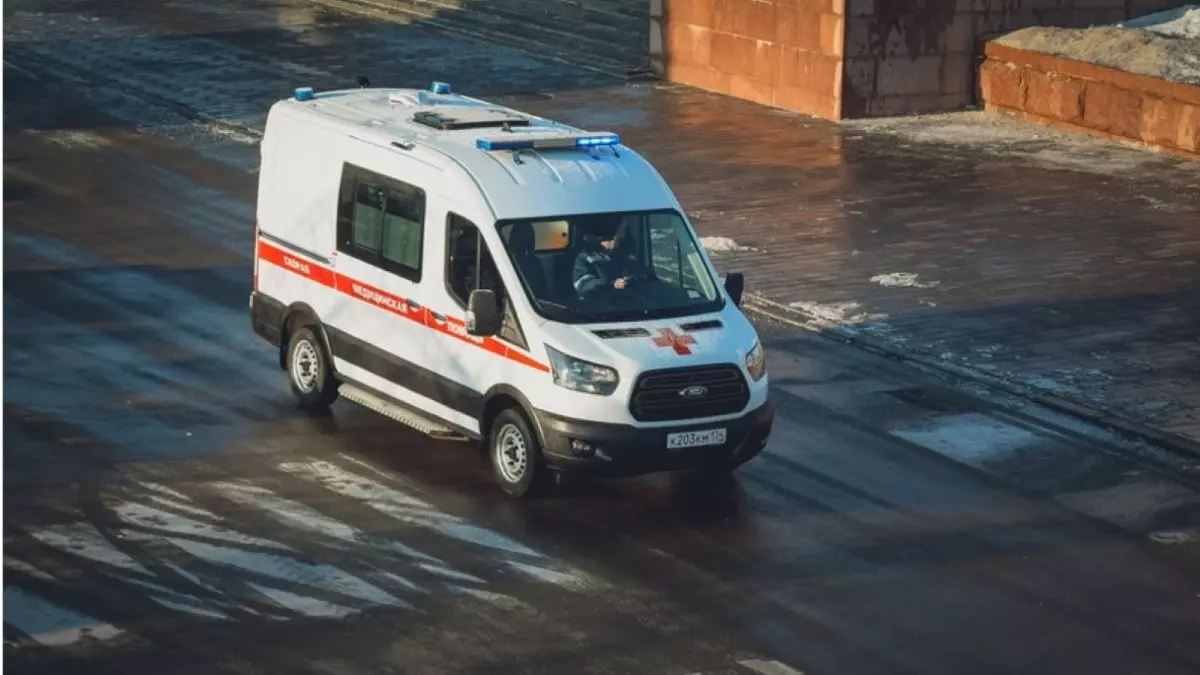 Самолёт Магадан-Владивосток экстренно сел в Хабаровске  пассажирка рожала