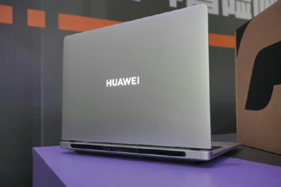 Huawei привезла на выставку ChinaJoy 2024 свой первый ноутбук для геймеров