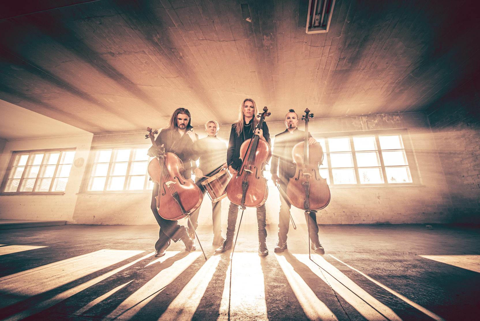 Группа Apocalyptica выпустила новую песню «One» и клип на нее