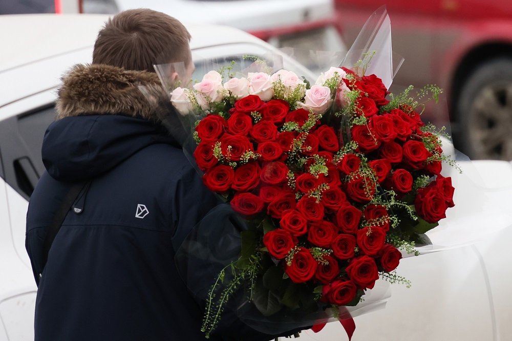 Российский бизнес предупредили о хакерских ИИ-атаках в преддверии 8 Марта