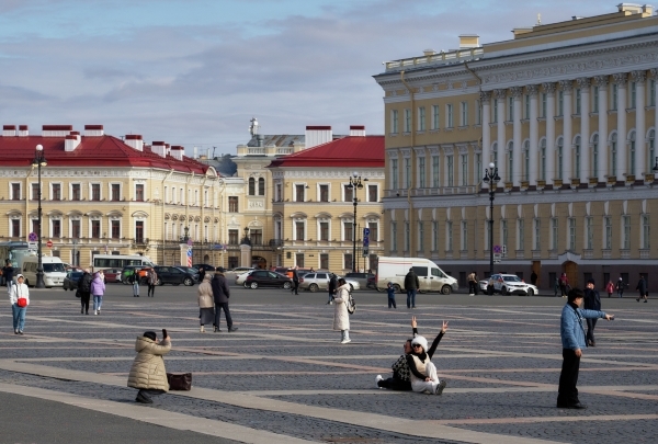 Женам и вдовам участников СВО предоставят бесплатный проезд в Петербурге