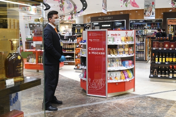 Открытие Duty free с алкоголем на внутренних рейсах РФ сочли нагрузкой на безопасность