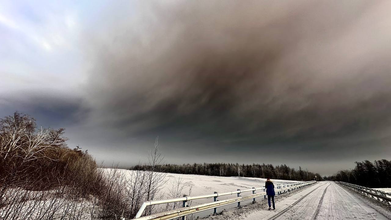 Режим повышенной готовности ввели в Усть-Камчатском районе из-за извержения вулкана Шивелуч