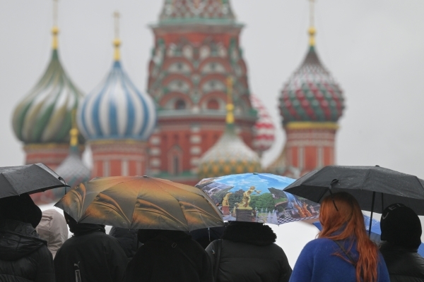 «Самый холодный день!»: В Москве на параде Победы ожидаются «заряды» снега