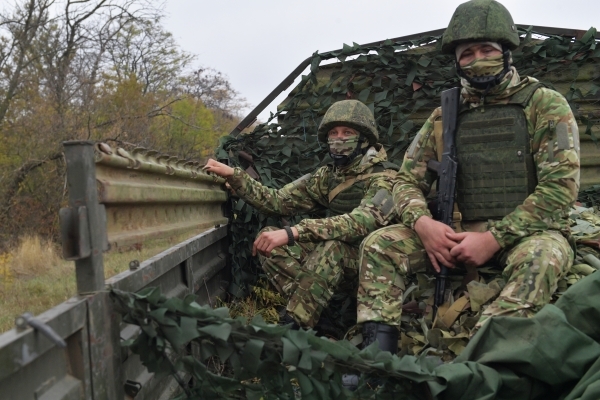 МО: В Харьковской области российские военные эвакуировали жителей Волчанска от обстрелов ВСУ