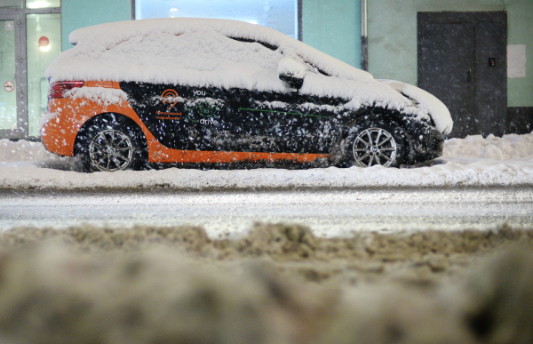 «Снег убрать дешевле»: Россиянам объяснили, почему не разгоняют снежные тучи