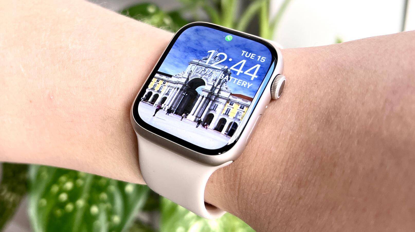 Не синхронизируются фото с iPhone на Apple Watch. Что делать