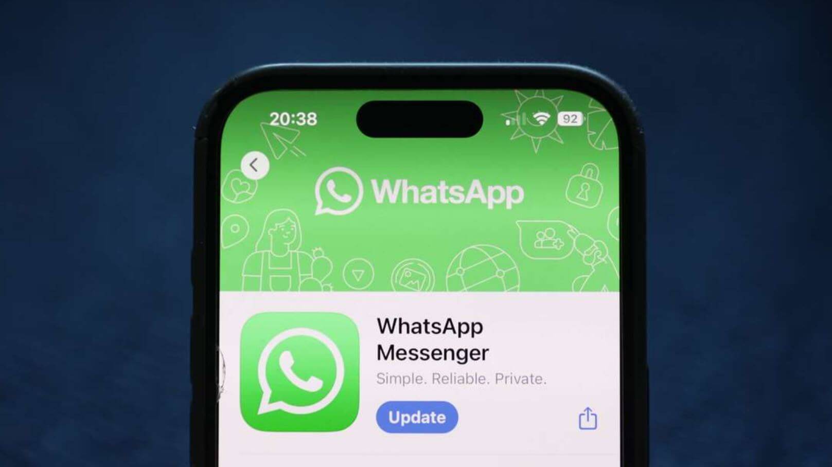 Правда ли, что WhatsApp перестанет работать на iPhone и что будет с мессенджером в России на самом деле