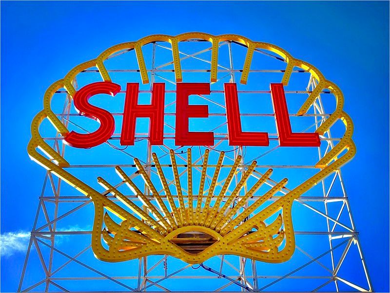 Shell добилась отмены исторического решения суда