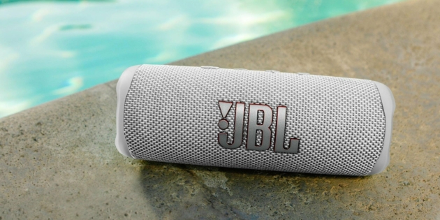 Представлена JBL Flip 7 — водонепроницаемая колонка с ИИ-звуком