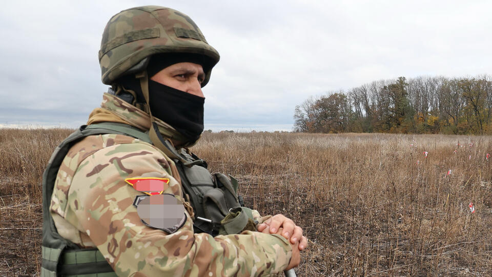 Зеленский заявил об отступлении ВСУ из-за нехватки войск