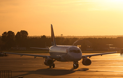 Авиакомпания Россия устанавливает новые отечественные чехлы на кресла Superjet 100