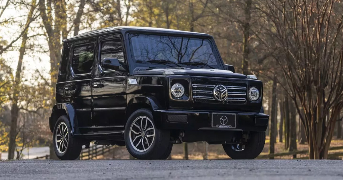 На продажу выставили гольфкар в стиле G-Class - он выдает 20 л.с., имеет 4 дисплея и стоит дороже Chevrolet Trax