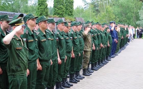 Брянских призывников проводили в воинские части