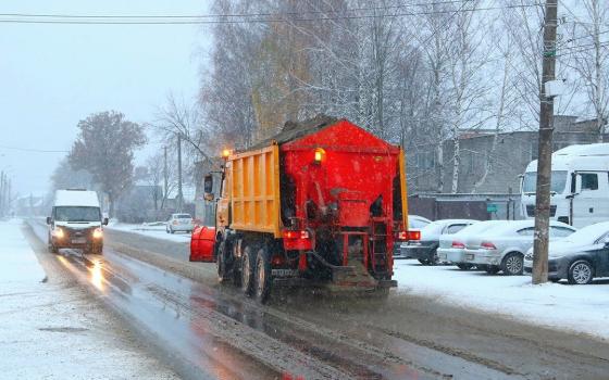 430 кубометра реагента высыпали на дороги Брянска