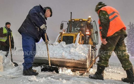 Более 400 тонн снега вывезли из Брянска за сутки