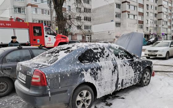 Легковушка загорелась накануне в Брянске