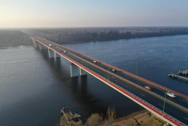 Трассу Кола перекроют для разводки Ладожского моста