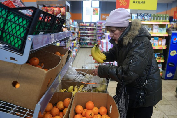 Отдать с выгодой. Российский бизнес стимулируют к бесплатной раздаче продуктов