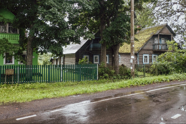 Это дача - у кого надо дача. Родовые гнезда Ленобласти