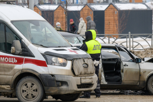 Под Кингисеппом Skoda во время обгона столкнулась с «Ладой», один водитель погиб