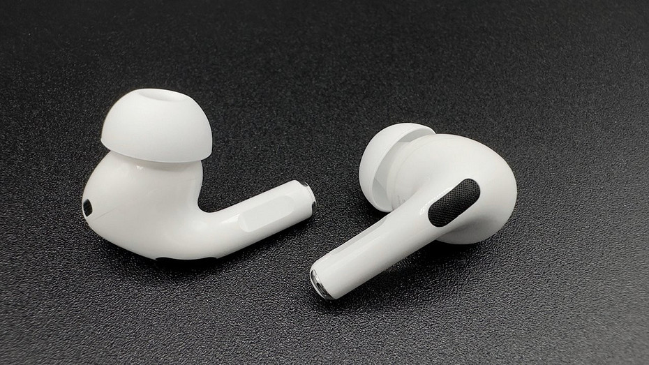 Утечка: AirPods Pro 3 получат датчики измерения пульса и температуры