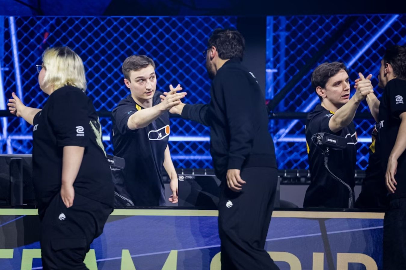 Team Spirit выбила Virtus.pro с чемпионата IEM Katowice 2025 по Counter-Strike 2