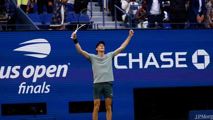 Матч с Медведевым на US Open назвали самым напряженным для Синнера