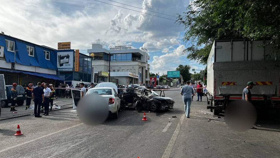 Стали известны подробности ДТП с сыном главы Саратовской области