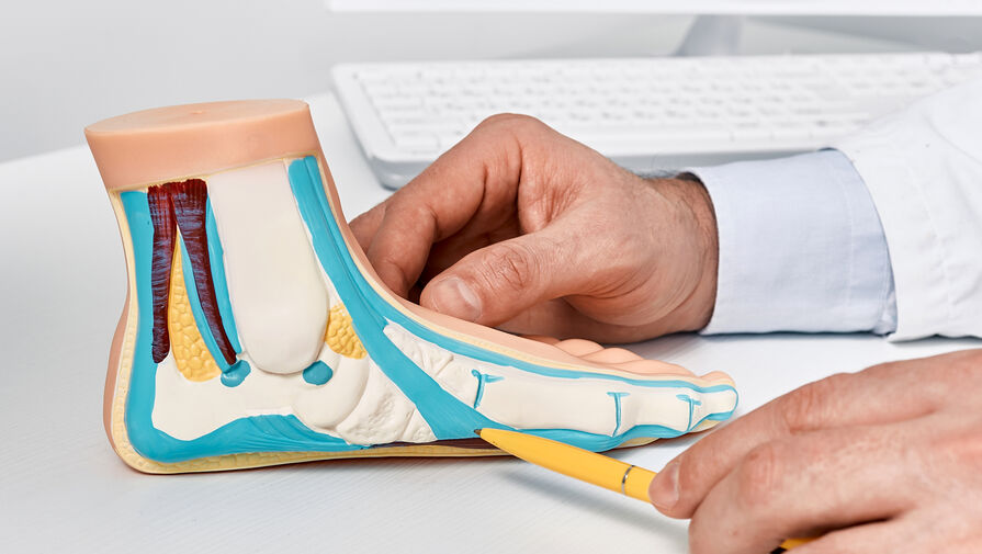 Врач развеяла самые популярные мифы о плоскостопии