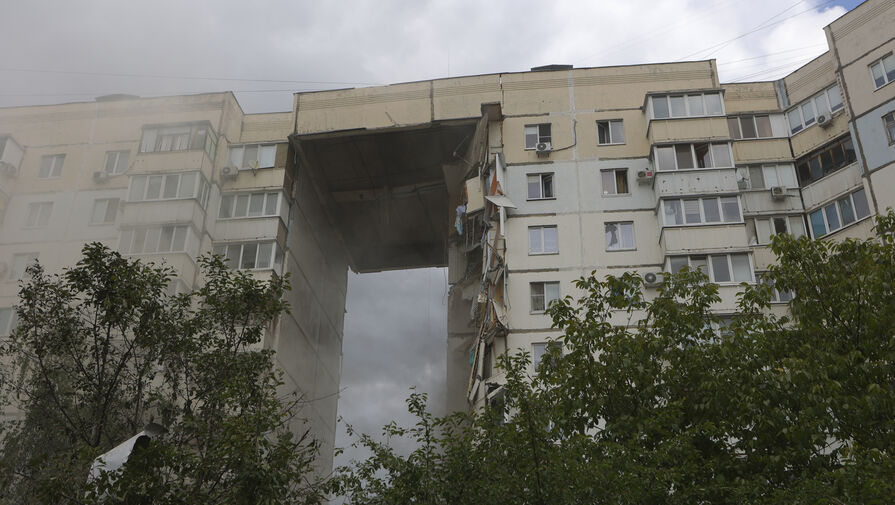 Сохраняется угроза обрушения поврежденного от взрыва дома в Белгороде