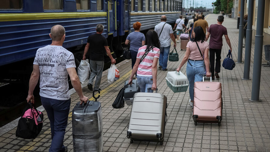 Власти Украины начали эвакуацию населения из двух городов Сумской области