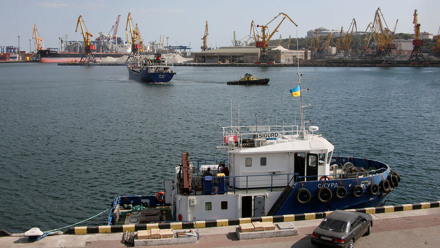 Стали известны подробности об ударе по порту в Одессе