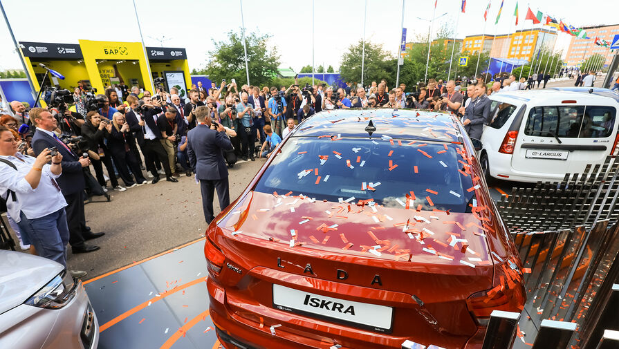 У 'АвтоВАЗа' возникли серьезные проблемы с новой Lada Iskra