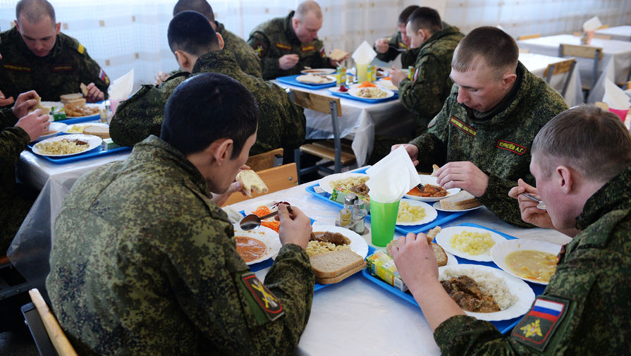 Бывшего управляющего столовыми Военторг-Восток арестовали за кражу продуктов