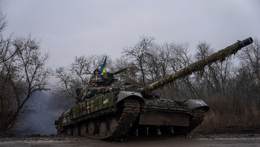 Против военных ВСУ, обстрелявших из танка мирных жителей, завели уголовное дело