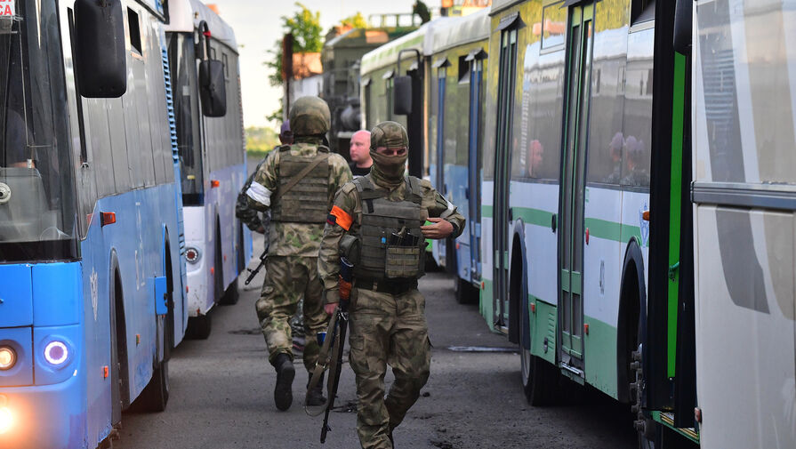 Красный Крест посетил военных, взятых в плен в Курской области