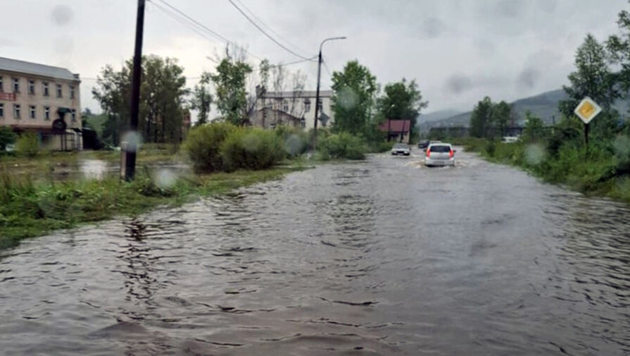 В российском городе прорвало дамбу