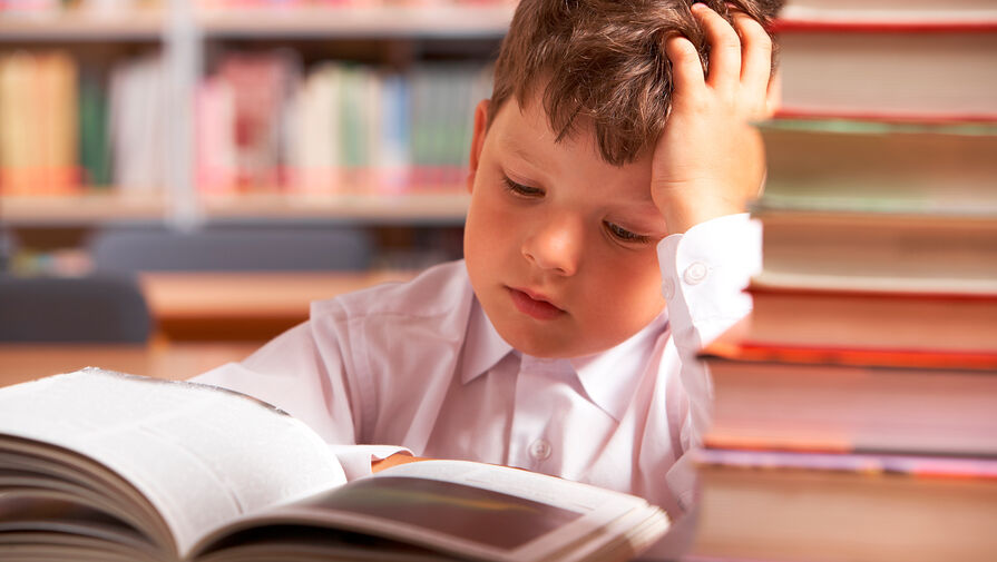 Психолог объяснила, почему младшим ученикам особенно тяжело идти школу после каникул